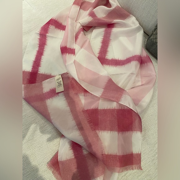Burberry Pink/White Print Silk Scarf - Picture 3 of 7
